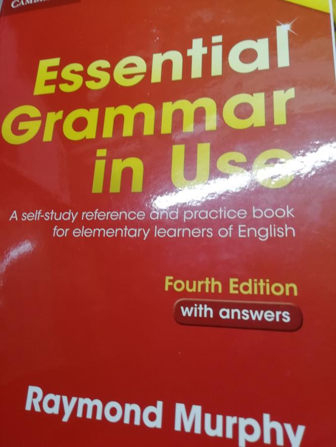 May be an image of текст «Essential Grammar in Use A self-study reference and practice book for elementary learners of English Fourth Edition with answers Raymond Murphy»