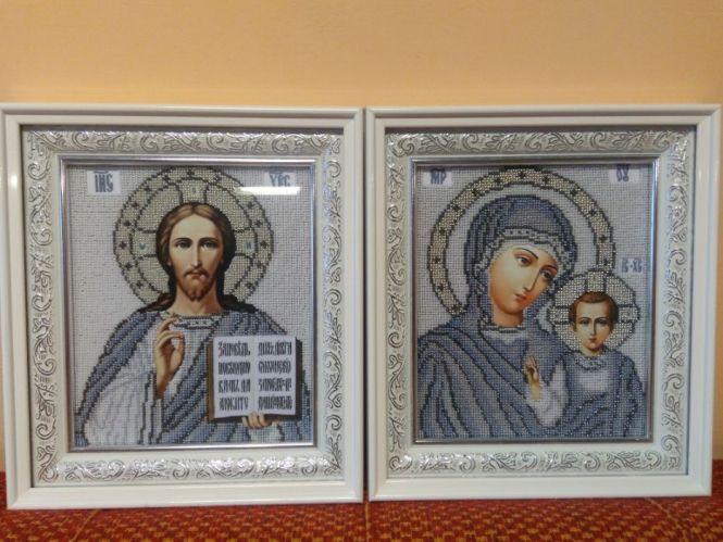 Новини Тернополя - фото з Вінчання у Тернополі: скільки коштує та які заборони діють в церквах різних конфесій. Ми порівняли Вінчання у Тернополі: скільки коштує та які заборони діють в церквах різних конфесій. Ми порівняли, фото №2 на сайті 20minut.ua