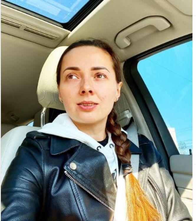 Новини Тернополя - фото з Подарунки коханим на мільйон! Tesla i Porsche: на яких ще автомобілях їздять відомі тернополянки Подарунки коханим на мільйон! Tesla i Porsche: на яких ще автомобілях їздять відомі тернополянки, фото №7 на сайті 20minut.ua