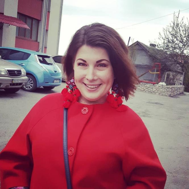 May be an image of 1 особа, hair, стоїть та outerwear