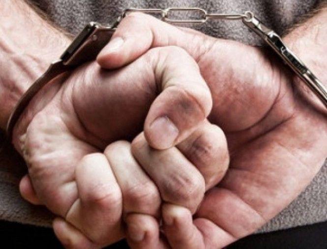 Новини Тернополя - фото з "Їх було троє, а я один": на Тернопільщині жорстоко побили поліцейського. Як нападник уникнув тюрми? "Їх було троє, а я один": на Тернопільщині жорстоко побили поліцейського. Як нападник уникнув тюрми?, фото №3 на сайті 20minut.ua