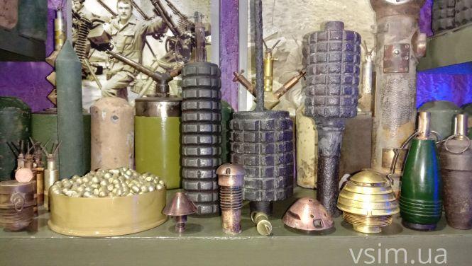 Що можна побачити в Хмельницькому музеї еволюції мін (ФОТО), фото №8 на сайті vsim.ua