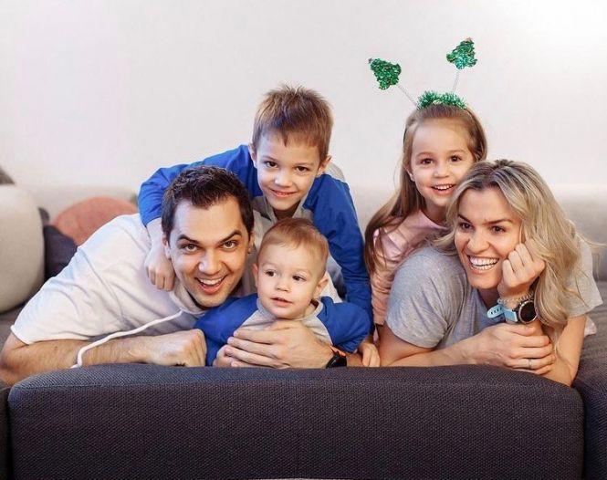 Новини Вінниці - фото з «Родина та діти роблять нас по-справжньому щасливими». Історії кохання знаних вінничан «Родина та діти роблять нас по-справжньому щасливими». Історії кохання знаних вінничан, фото №9 на сайті 20minut.ua