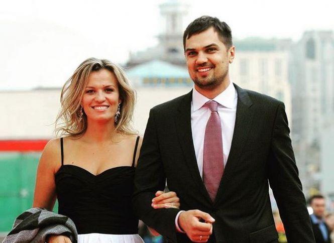 Новини Вінниці - фото з «Родина та діти роблять нас по-справжньому щасливими». Історії кохання знаних вінничан «Родина та діти роблять нас по-справжньому щасливими». Історії кохання знаних вінничан, фото №7 на сайті 20minut.ua