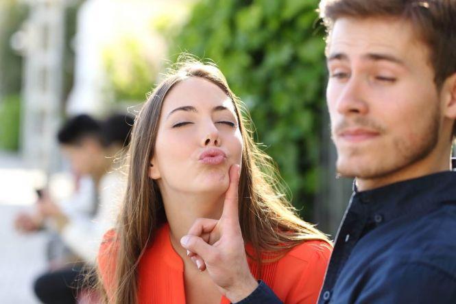 Новини Вінниці - фото з ВІН І ВОНА. Кохати нарциса, або довічний абонемент до психотерапевта ВІН І ВОНА. Кохати нарциса, або довічний абонемент до психотерапевта, фото №6 на сайті 20minut.ua