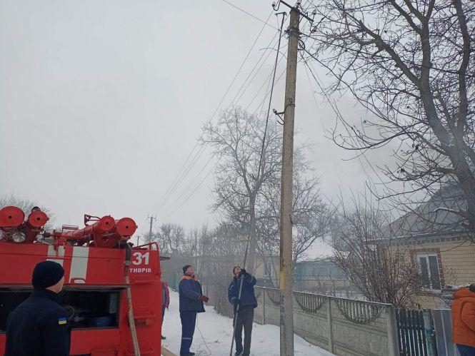 На Винниччине сгорел дом семьи АТОшника (Фото) 6 7e78ccdb94bba2bcd33c023ab4eaa98c55b6536f