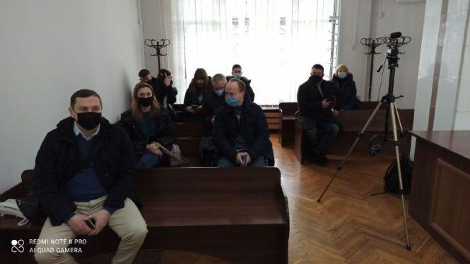 Новини Житомира - фото з Відстояли честь і гідність: газета «20 хвилин» виграла суд проти депутата Развадовського Відстояли честь і гідність: газета «20 хвилин» виграла суд проти депутата Развадовського, фото №3 на сайті 20minut.ua