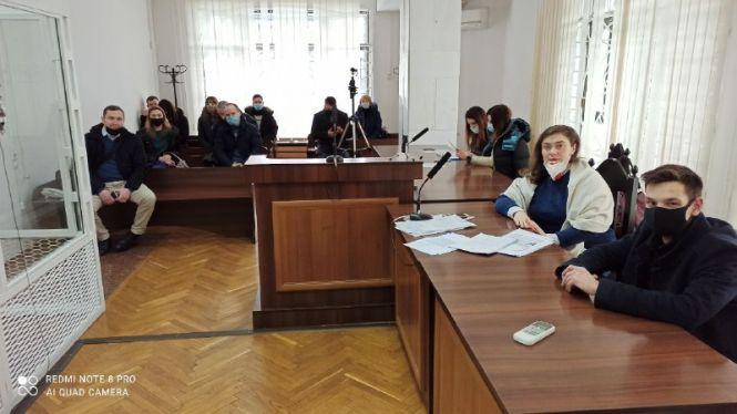 Новини Житомира - фото з Відстояли честь і гідність: газета «20 хвилин» виграла суд проти депутата Развадовського Відстояли честь і гідність: газета «20 хвилин» виграла суд проти депутата Развадовського, фото №1 на сайті 20minut.ua