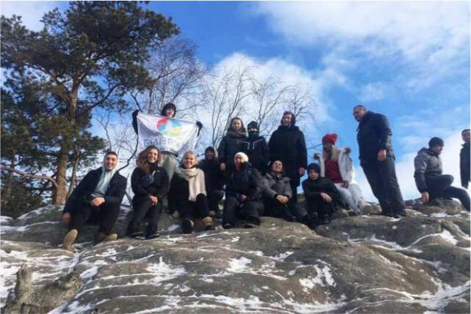 Новини Вінниці - фото з Поїздка в Карпати й заняття з кінологом. Що ще можна виграти за участь у челенджі «Дай5»? Поїздка в Карпати й заняття з кінологом. Що ще можна виграти за участь у челенджі «Дай5»?, фото №3 на сайті 20minut.ua