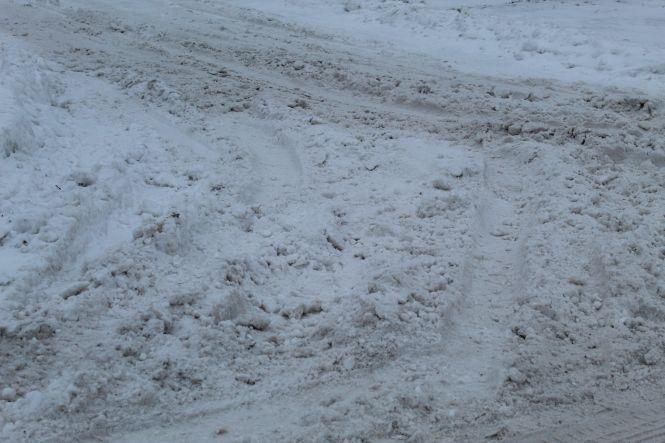 Новини Козятина - фото з «Мало померлого на землю не впустили»: як козятинчани буксують на дорогах «Мало померлого на землю не впустили»: як козятинчани буксують на дорогах, фото №5 на сайті 20minut.ua