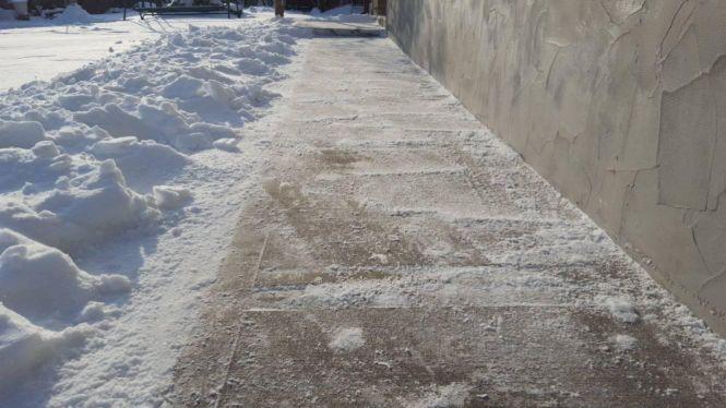 Шуфля челендж. Тернополяни розповіли, чому допомагають комунальникам прибирати сніг, фото №4 на сайті 20minut.ua