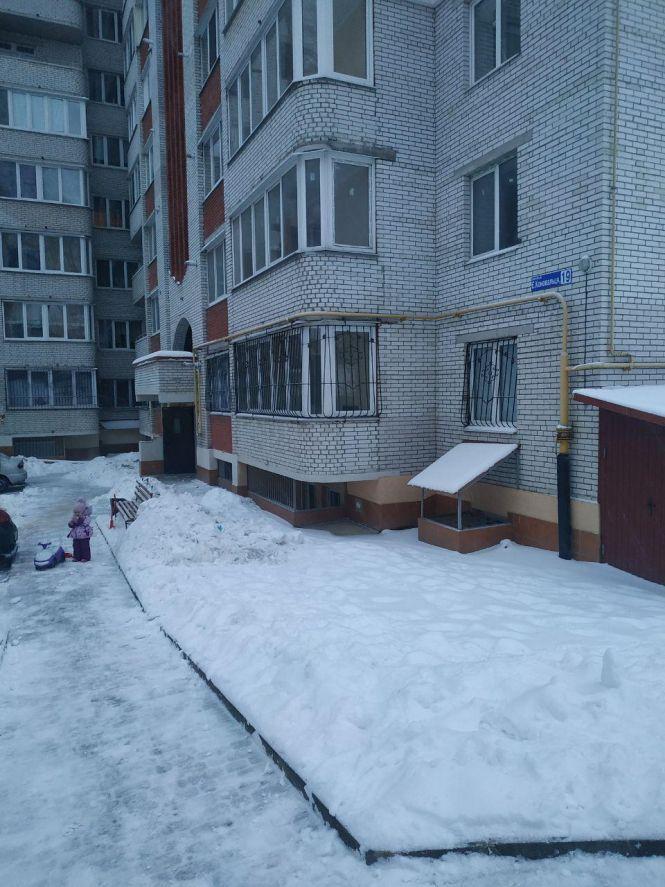 Новини Тернополя - фото з У деякі страшно заходити! Як виглядають ліфти у різних багатоповерхівках Тернополя – ми перевірили У деякі страшно заходити! Як виглядають ліфти у різних багатоповерхівках Тернополя – ми перевірили, фото №13 на сайті 20minut.ua