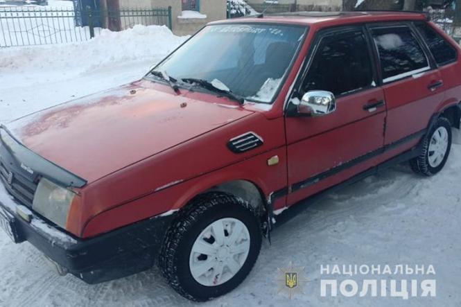 Новини Тернополя - фото з На Тернопільщині зіткунлись іномарка та рейсовий автобус. Є постраждалі, серед них — 16 річний юнак