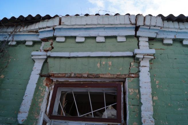 Новини Вінниці - фото з Вибух газу на Довженка: господар запалив сірник і підірвав будинок на три квартири Возможно, это изображение (просто неба)