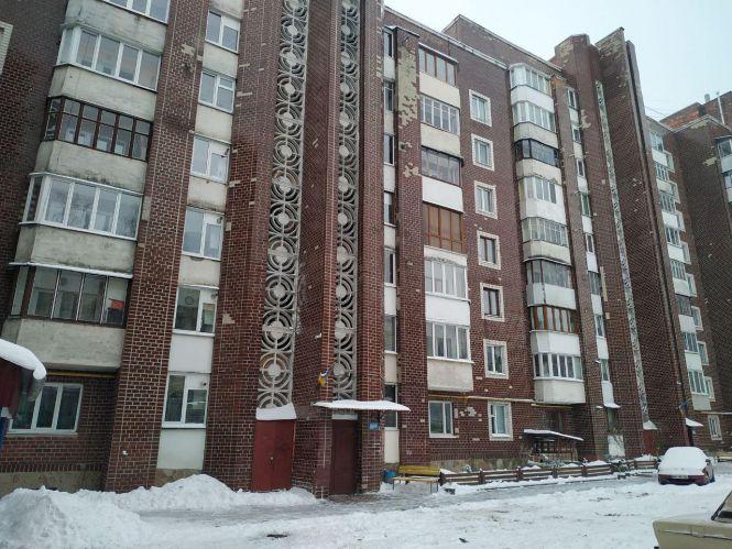 Новини Тернополя - фото з У деякі страшно заходити! Як виглядають ліфти у різних багатоповерхівках Тернополя – ми перевірили У деякі страшно заходити! Як виглядають ліфти у різних багатоповерхівках Тернополя – ми перевірили, фото №6 на сайті 20minut.ua