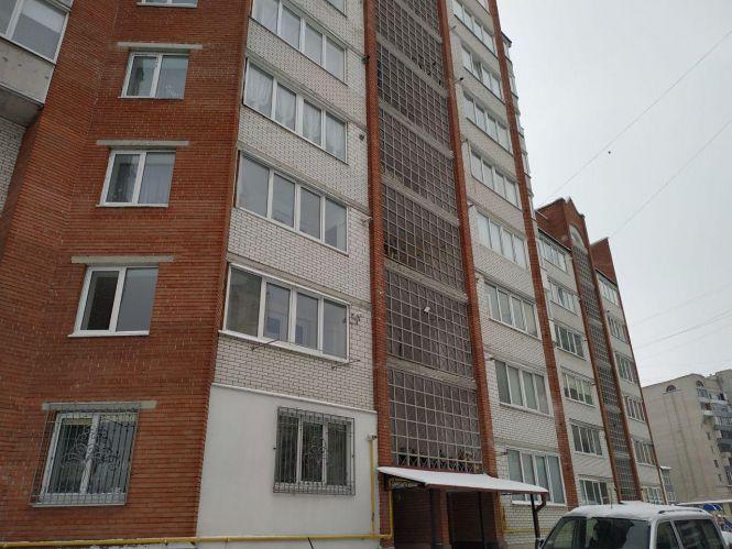 Новини Тернополя - фото з У деякі страшно заходити! Як виглядають ліфти у різних багатоповерхівках Тернополя – ми перевірили У деякі страшно заходити! Як виглядають ліфти у різних багатоповерхівках Тернополя – ми перевірили, фото №5 на сайті 20minut.ua