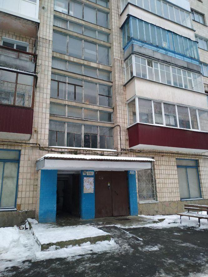 Новини Тернополя - фото з У деякі страшно заходити! Як виглядають ліфти у різних багатоповерхівках Тернополя – ми перевірили У деякі страшно заходити! Як виглядають ліфти у різних багатоповерхівках Тернополя – ми перевірили, фото №9 на сайті 20minut.ua