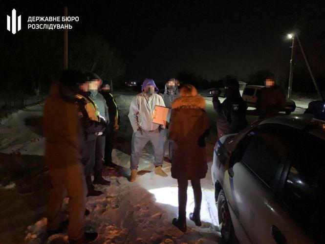 Новини Хмельницького - фото з На Хмельниччині затримали поліцейського на "зливі" службової інформації (ФОТО) На Хмельниччині затримали поліцейського на "зливі" службової інформації (ФОТО), фото №1 на сайті vsim.ua