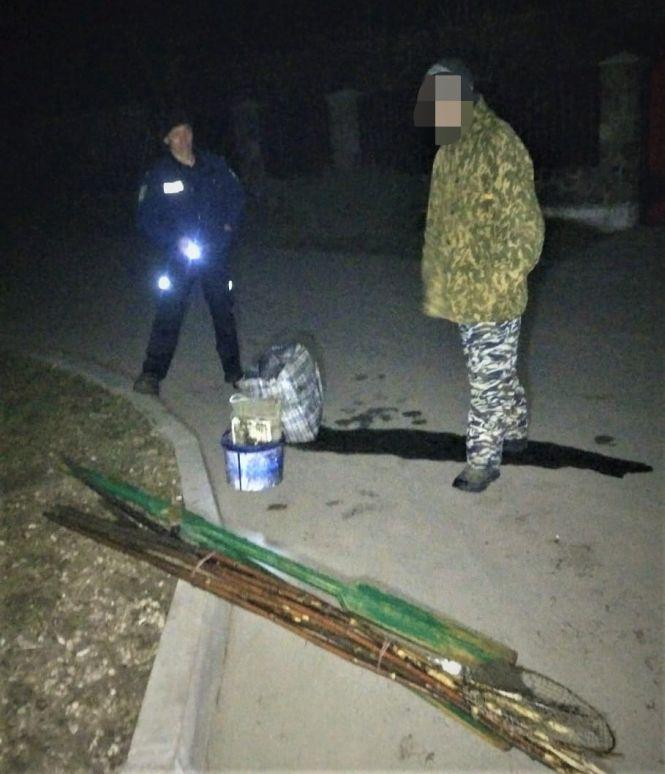 Новини Хмельницького - фото з На Хмельниччині спіймали браконьєрів з сітями (ФОТО)