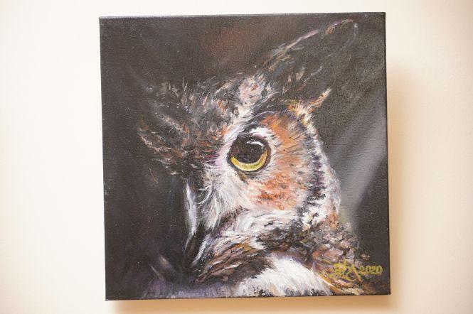 Новини Вінниці - фото з Сьома річниця війни: у Ветеранському просторі триває виставка картин офіцерки Наталії Жижко