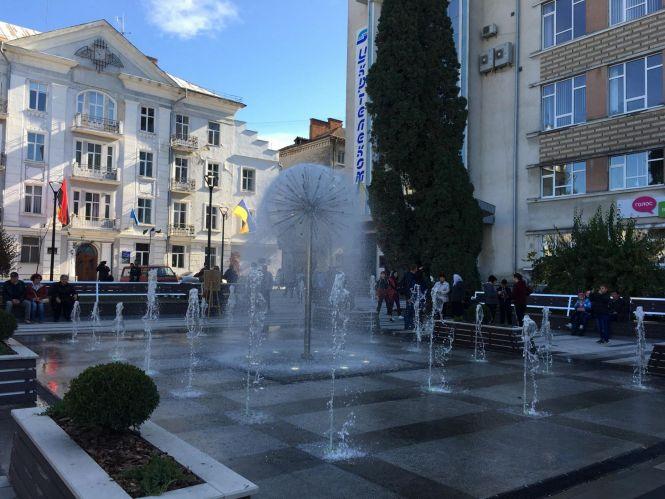 Новини Тернополя - фото з Подорож у минуле: як змінились тернопільські водограї (ПІДБІРКА ФОТО) Подорож у минуле: як змінились тернопільські водограї (ПІДБІРКА ФОТО), фото №9 на сайті 20minut.ua