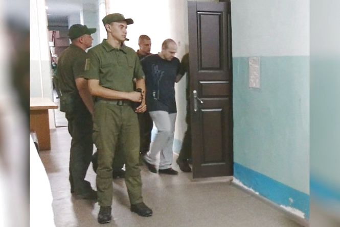 Почали слухати справу про вбивство на Академічному. Засідання закрите, запросили присяжних