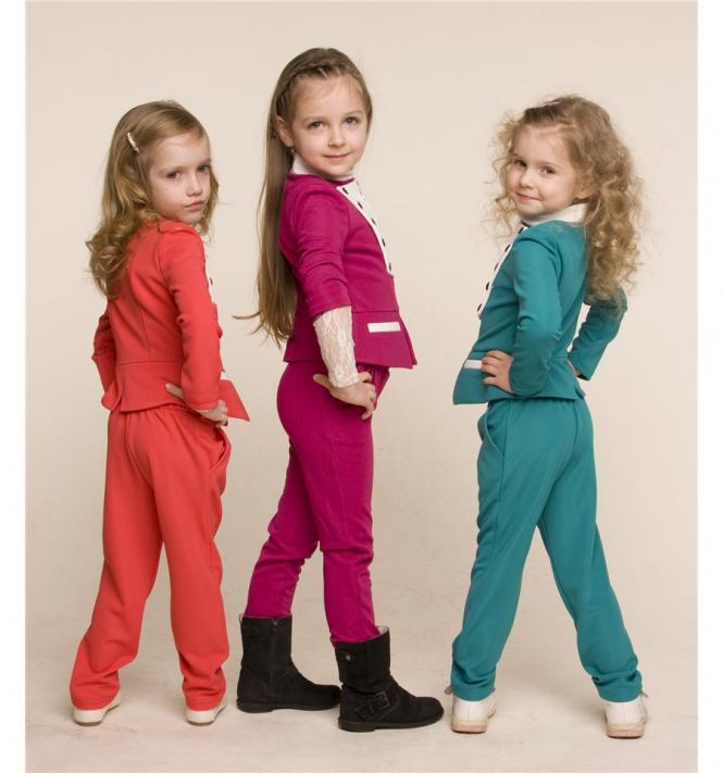 Трикотажные костюмы для девочек