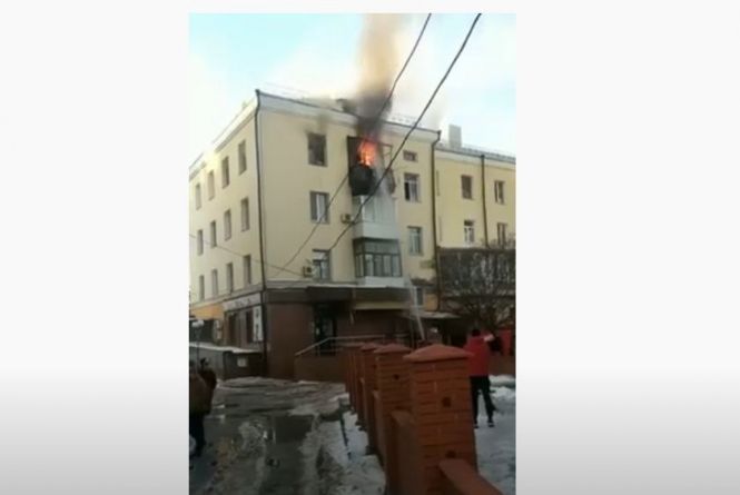 Новини Вінниці - фото з Розумні камери, смертельна ДТП та пожежа на Соборній: важливе за 22 лютого на 20minut.ua У центрі міста пожежа: горить квартира біля площі Гагаріна