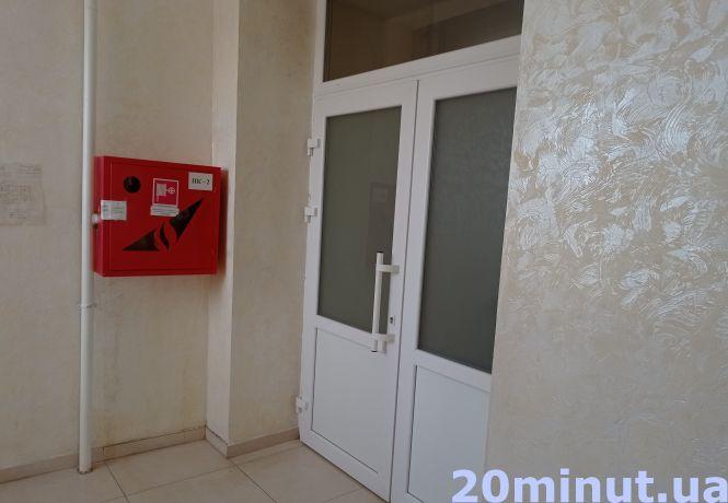 Що всередині «брудної» зони. Ексклюзивний репортаж з COVID-відділення у Тернополі (ВІДЕО), фото №1 на сайті 20minut.ua