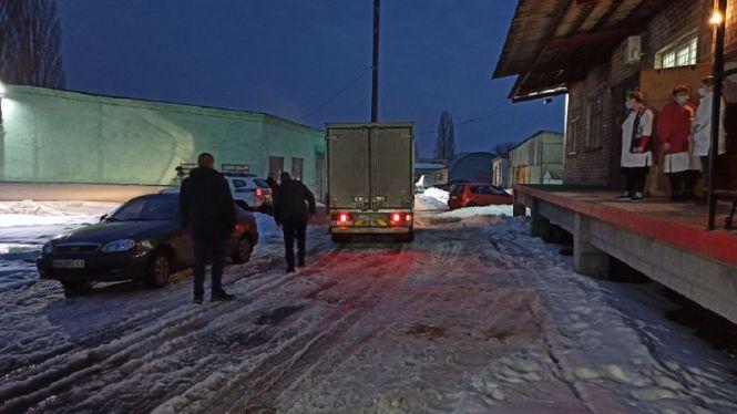 Новини Житомира - фото з У Житомир доставили вакцину: першими щеплення отримають медики другої лікарні У Житомир доставили вакцину: першими щеплення отримають медики другої лікарні, фото №2 на сайті 20minut.ua