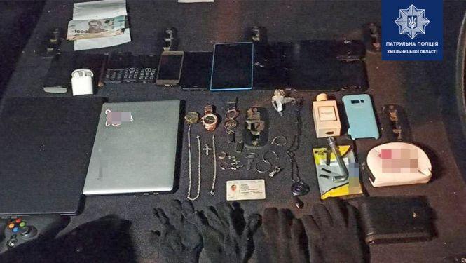 План «перехват»: хмельницькі копи затримали трьох квартирних злодіїв, фото №2 на сайті vsim.ua