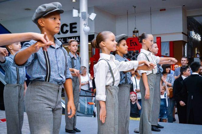 Новини Вінниці - фото з «Таке з нами сталося вперше».  Як вінницька «Грація» пережила карантин і дистанційні танці? «Таке з нами сталося вперше».  Як вінницька «Грація» пережила карантин і дистанційні танці?, фото №7 на сайті 20minut.ua