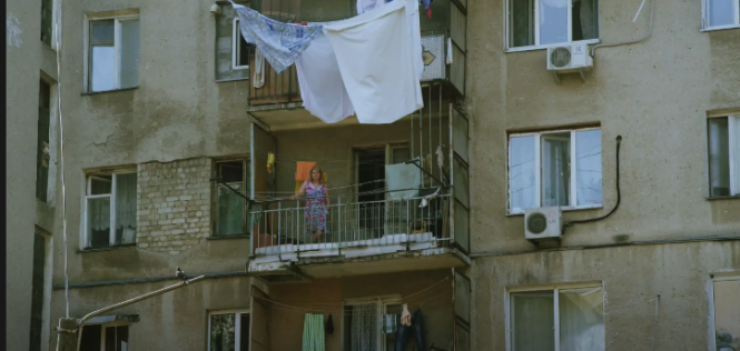Новини Вінниці - фото з Історії вінницьких балконів увійшли до нового українського фільму. Про що кіно і де подивитись? Історії вінницьких балконів увійшли до нового українського фільму. Про що кіно і де подивитись?, фото №1 на сайті 20minut.ua