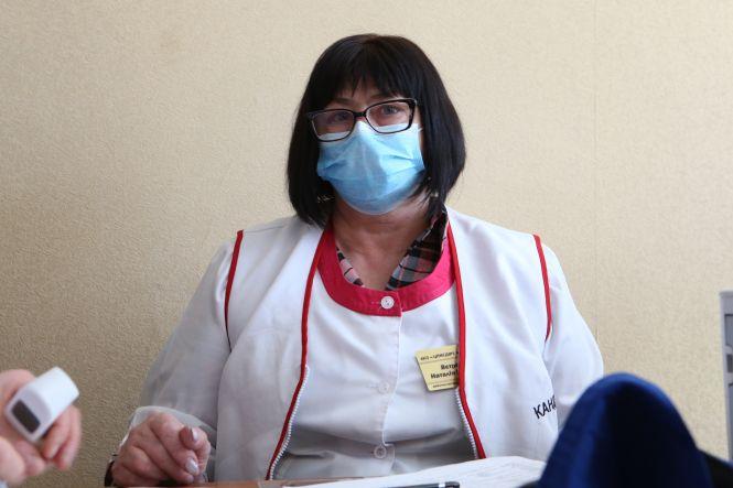 Новини Вінниці - фото з «Прийшли, аби вберегти близьких»: як вінницькі медики вакцинуються від коронавірусу «Прийшли, аби вберегти близьких»: як вінницькі медики вакцинуються від коронавірусу, фото №6 на сайті 20minut.ua