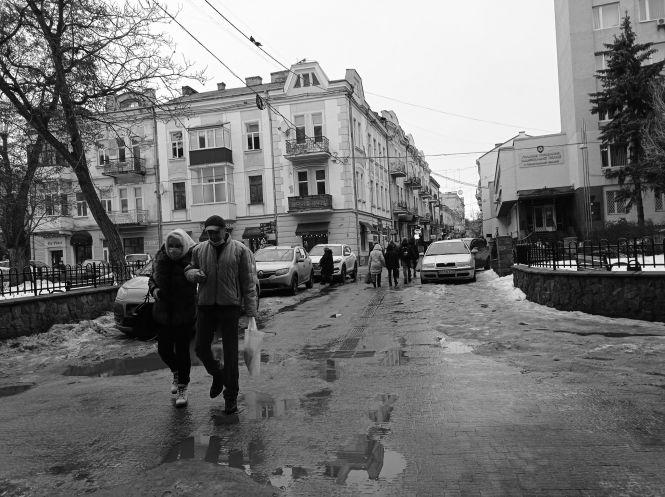 Новини Тернополя - фото з Тернопіль проводжає зиму: репортаж "20 хвилин" у чорно-білих тонах (ФОТО) Тернопіль проводжає зиму: репортаж "20 хвилин" у чорно-білих тонах (ФОТО), фото №4 на сайті 20minut.ua