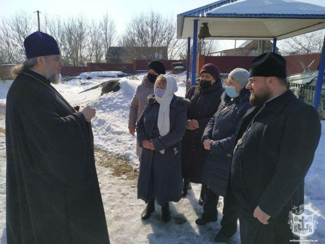 Новини Козятина - фото з Зустріли з короваєм та квітами: Козятинщину відвідав Владика Симеон Зустріли з короваєм та квітами: Козятинщину відвідав Владика Симеон, фото №1 на сайті 20minut.ua