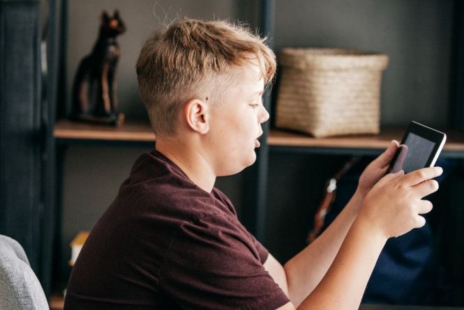 Новини Вінниці - фото з Напад на офіціантку та 10 будинків без газу: важливе за 27 лютого на 20minut.ua Як захистити дітей в соцмережах? Поради від вінницької психологині