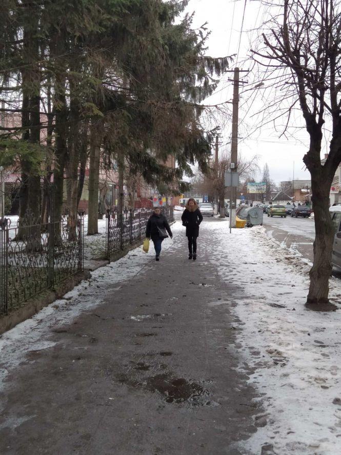 Козятин в перший день весни: фоторепортаж з вулиць міста, фото №5 на сайті 20minut.ua