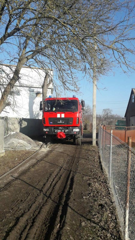 Возможно, это изображение (просто неба)