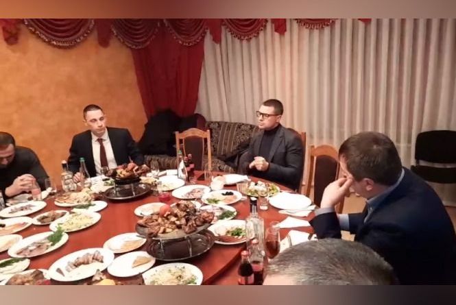 «Ситуація негарна» або Яку відповідь дали редакції на статтю про бенкет керівників поліції