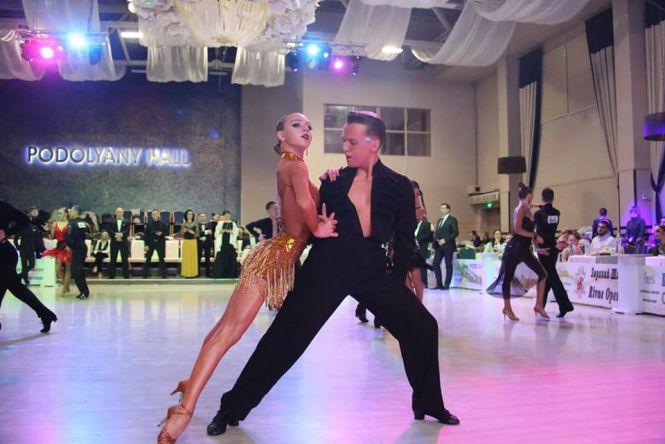 Хмельницькі танцюристи серед найкращих на Всеукраїнському фестивалі (ФОТО), фото №6 на сайті vsim.ua