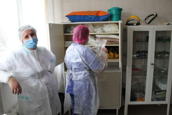 «Важких хворих побільшало»: репортаж з інфекційного відділення козятинської ЦРЛ, фото №2 на сайті 20minut.ua