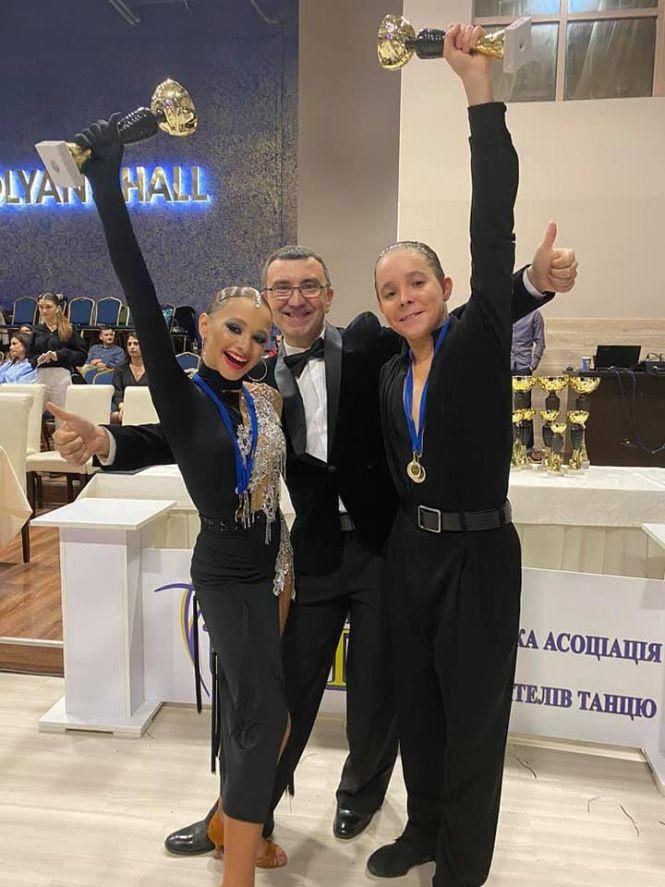 Хмельницькі танцюристи серед найкращих на Всеукраїнському фестивалі (ФОТО), фото №1 на сайті vsim.ua