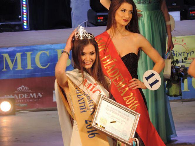 Конкурс «Міс Вінниця» з 1998 року і до сьогодні. Згадуємо, якими були міські красуні в різні роки, фото №20 на сайті 20minut.ua
