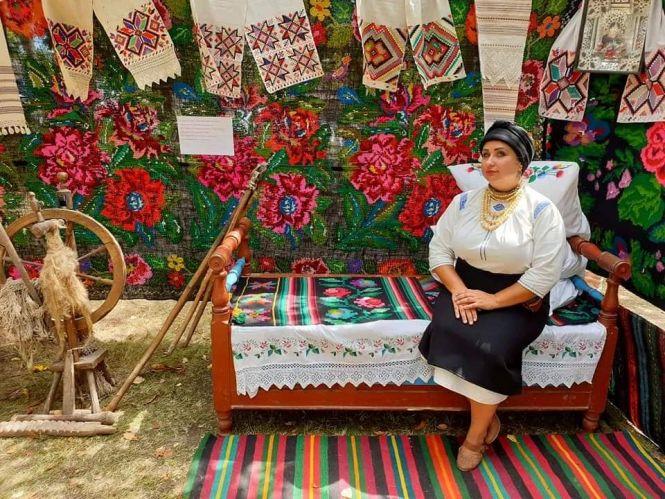 Новини Вінниці - фото з «Культурна ідентифікація». Чому вінничанка вирішила заспівати 120 народних пісень і де їх почути? «Культурна ідентифікація». Чому вінничанка вирішила заспівати 120 народних пісень і де їх почути?, фото №4 на сайті 20minut.ua