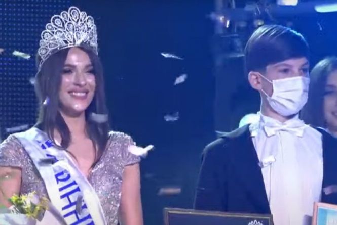 У конкурсі «Міс Вінниця — 2021» перемогла 19–річна Вікторія Гелитюк