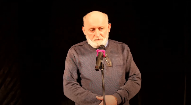 Новини Вінниці - фото з Рекорду бути! Юні вінничани намалювали 20 казкових сюжетів піском у прямому ефірі