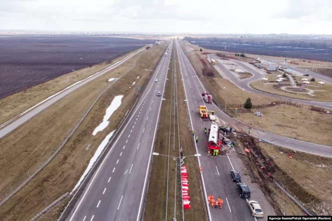 Новини Хмельницького - фото з ДТП з автобусом у Польщі: серед загиблих житель Хмельниччини