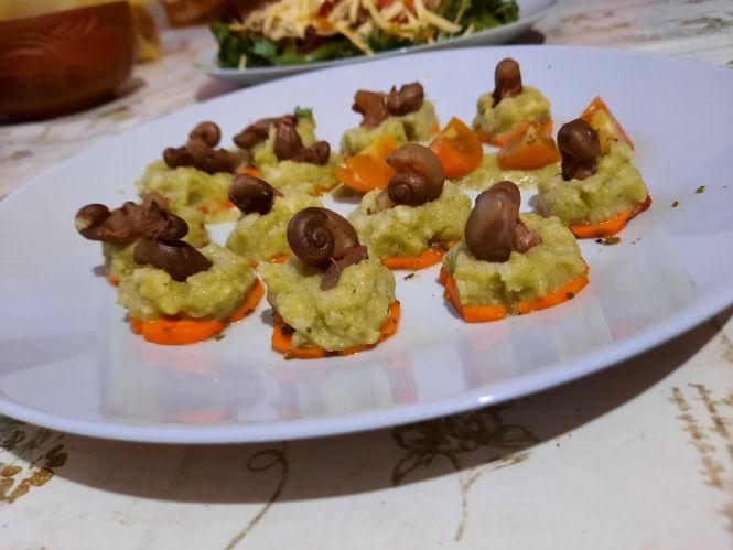 Новини Вінниці - фото з Равлики у червоному вині. Авторський рецепт п’ятикласниці з Бара