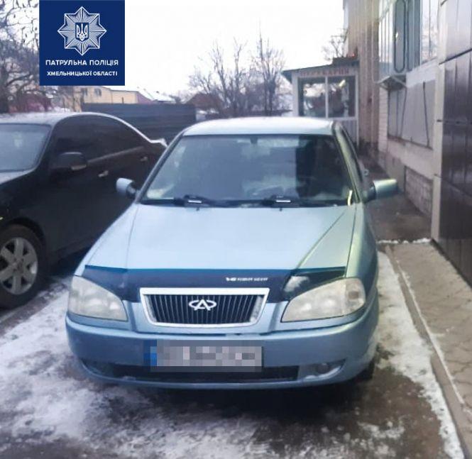 Новини Хмельницького - фото з Пошкодили чужі авто та втекли геть. У Хмельницькому шукають свідків 5 ДТП